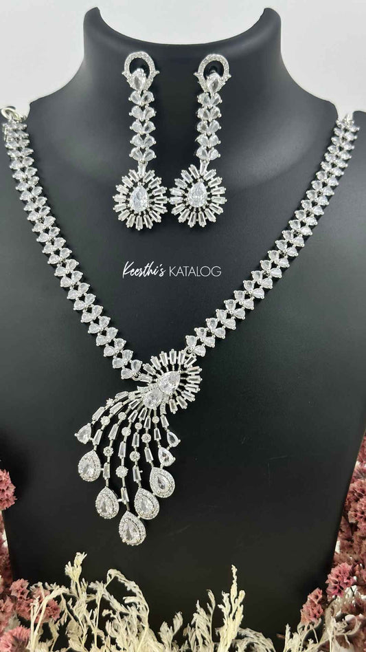 KA1049 - Diamond Dewdrop Necklace