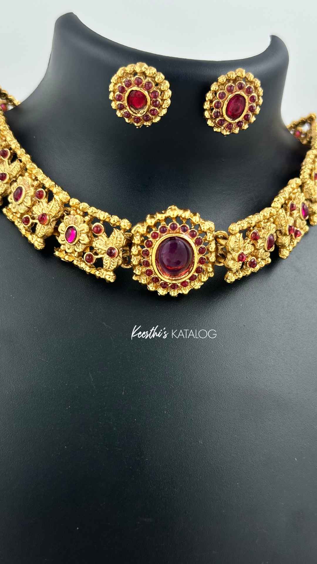 KC1002 - Regal Ruby Choker Set