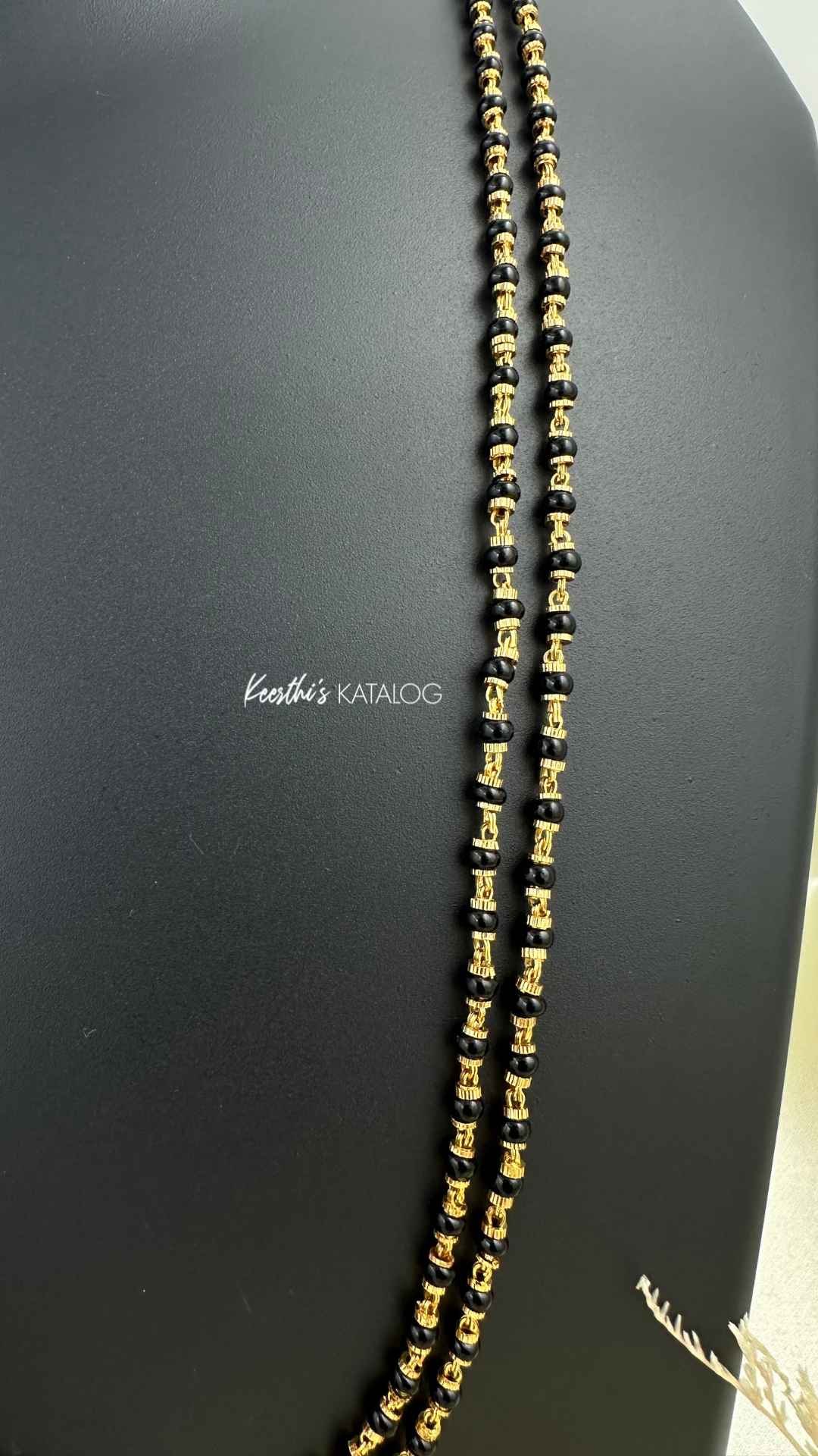 KG1002 - Noir Gold Necklace