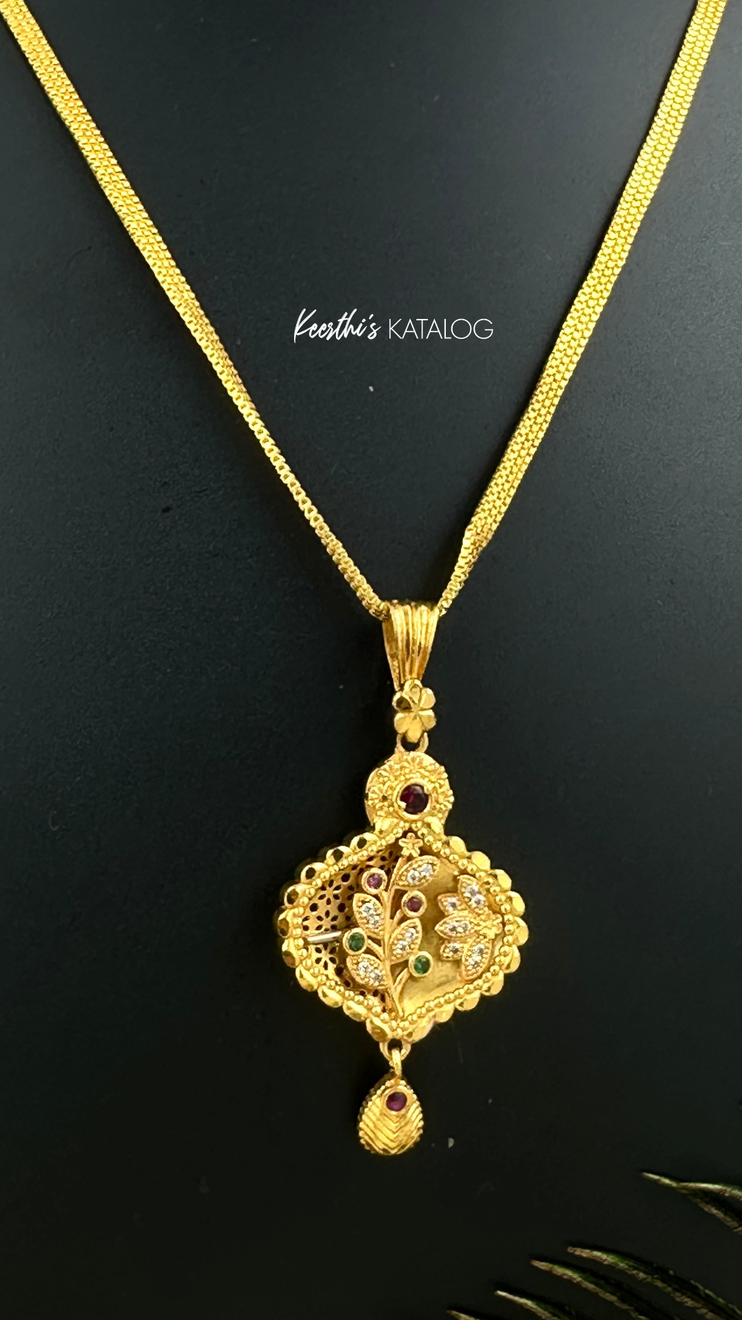 KN1105 - Multi Stone Flower Necklace