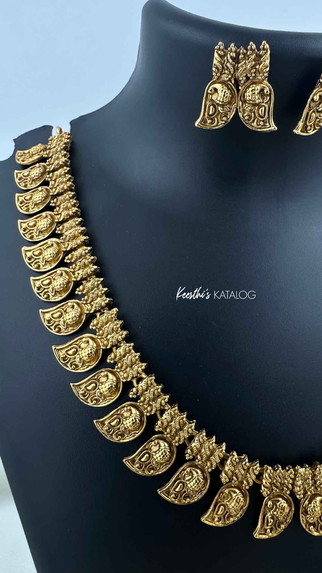 KN1137 - Antique Mango Necklace