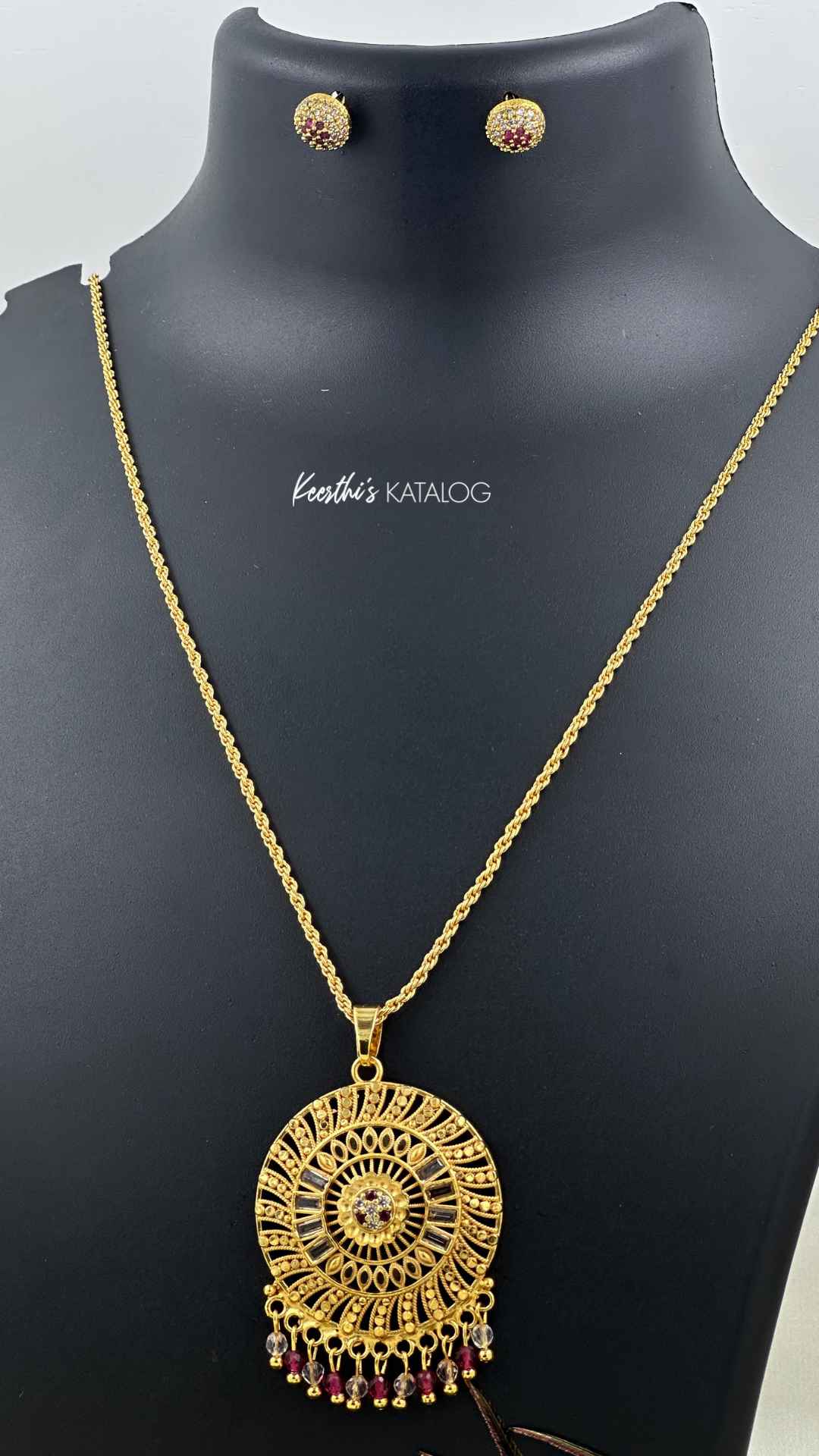 KG1036 - The Scarlet Orb Pendant
