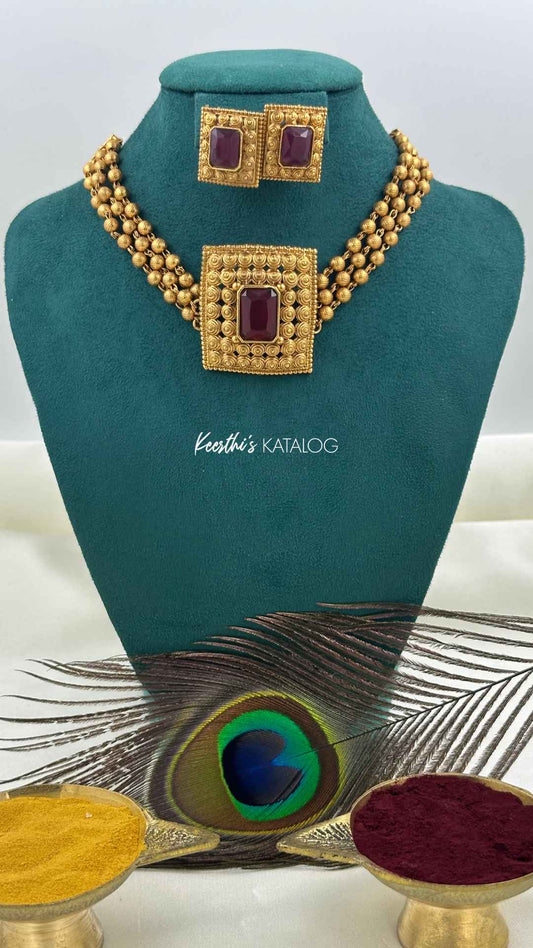 KC1046 - Manikya Chathuram Choker