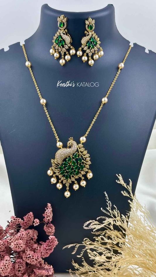 KN1185 - Mayura Pearl Pendant Set