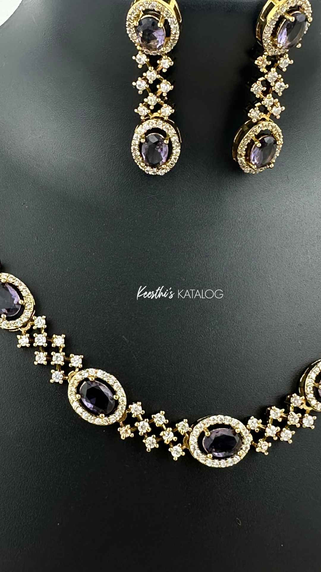 KA1063 - Neela Manikya Maala