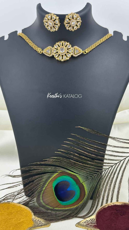 KC1041 - Diamond Flower Choker Set