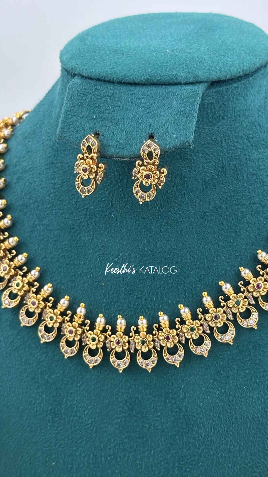 KA1092 - Chandra Haaram