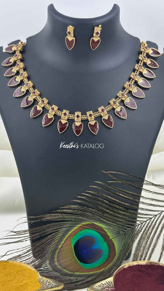 KN1194 - Ruby Nagapadam Set