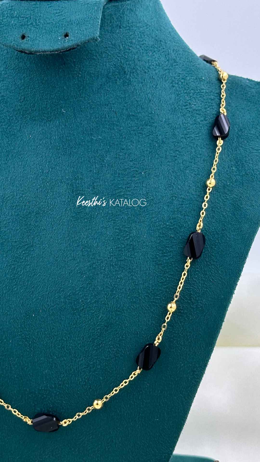 KP1048 - Onyx Statement Chain