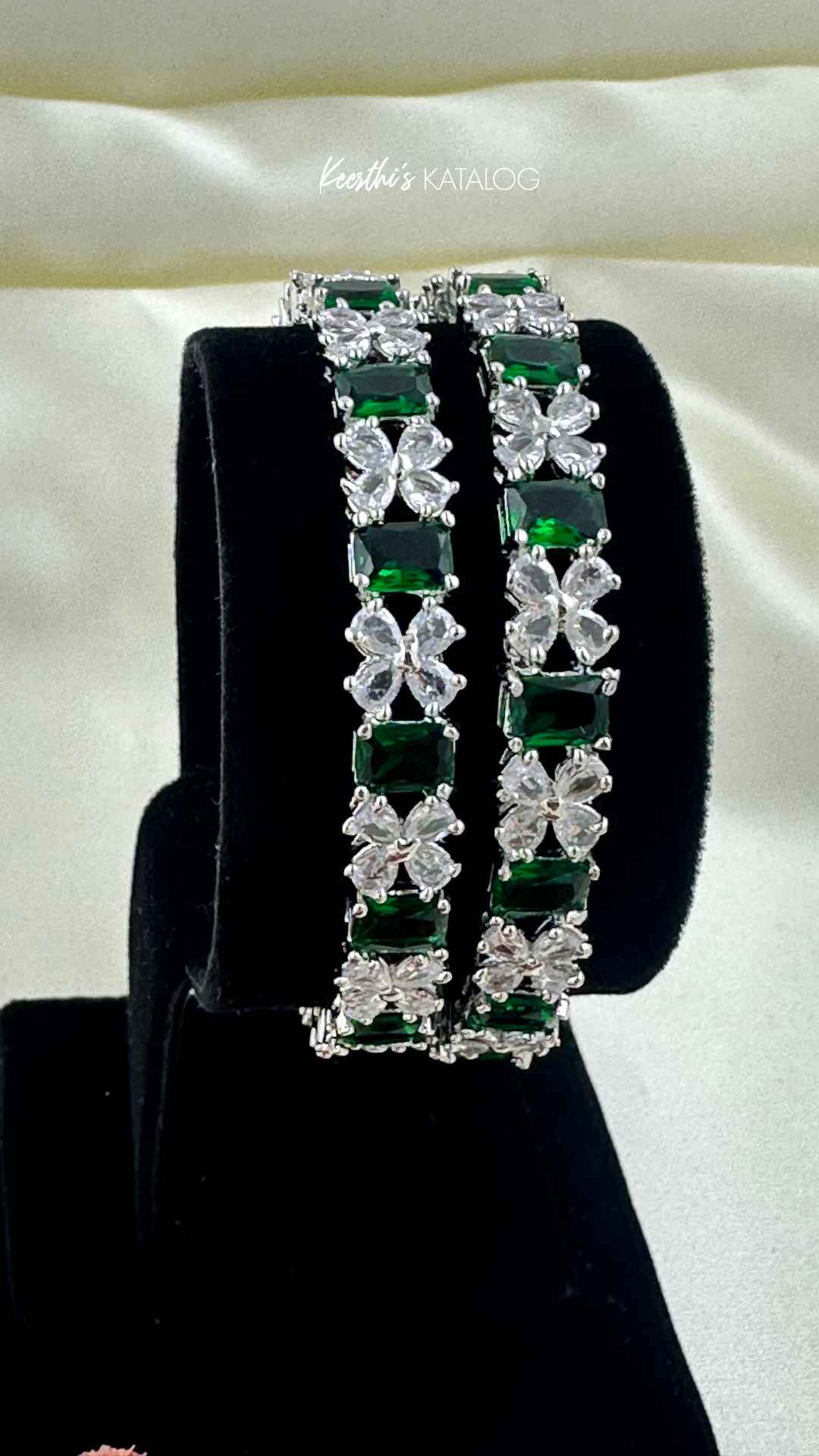 KB1019 - Emerald Elegance Bangle - Set of 2