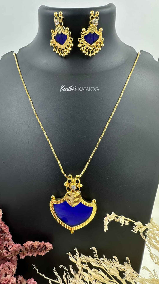 KG1018 - Sapphire Shield Necklace