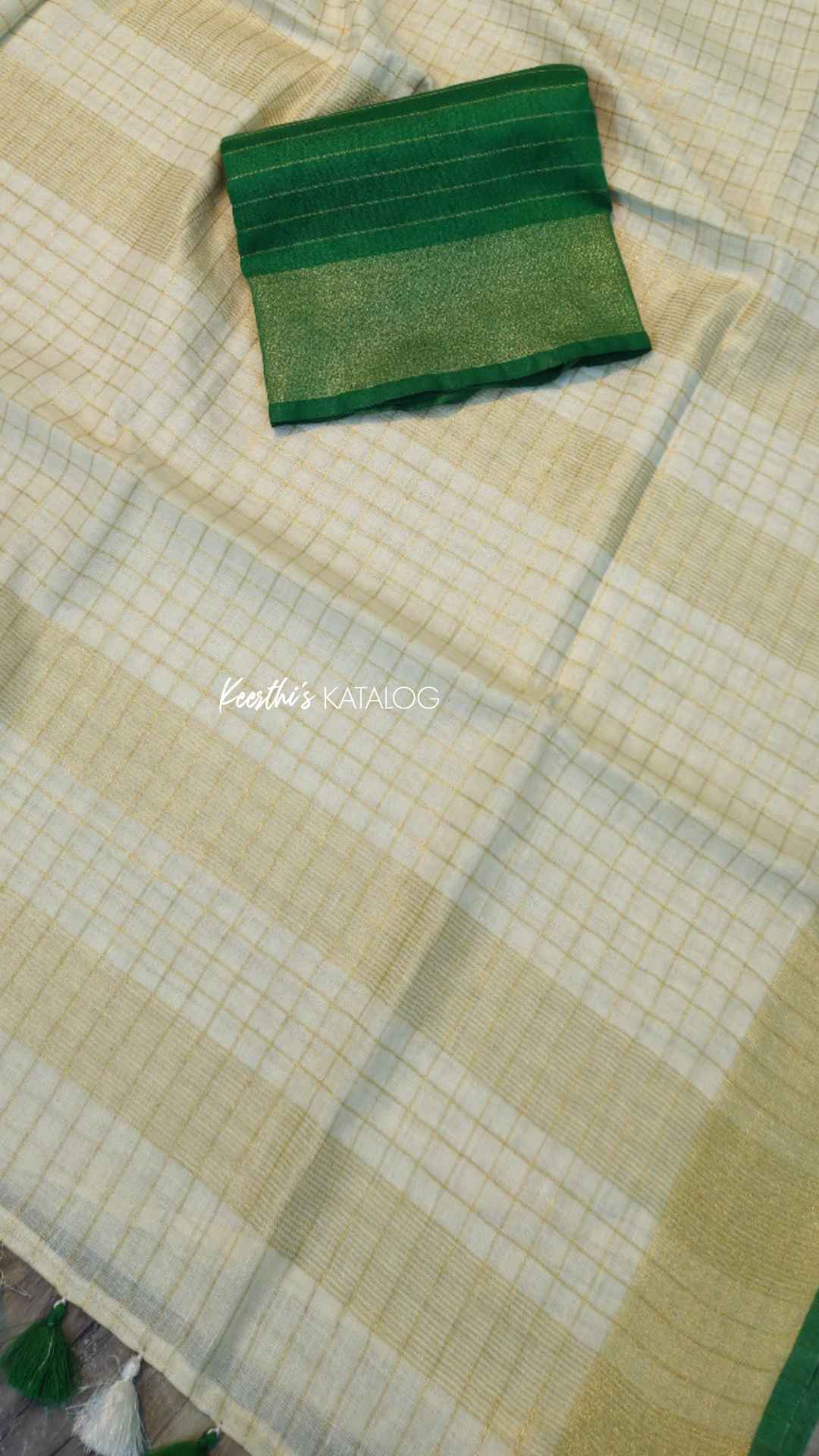 KS1004 - Kerala Green Pearl Linen Handloom Saree