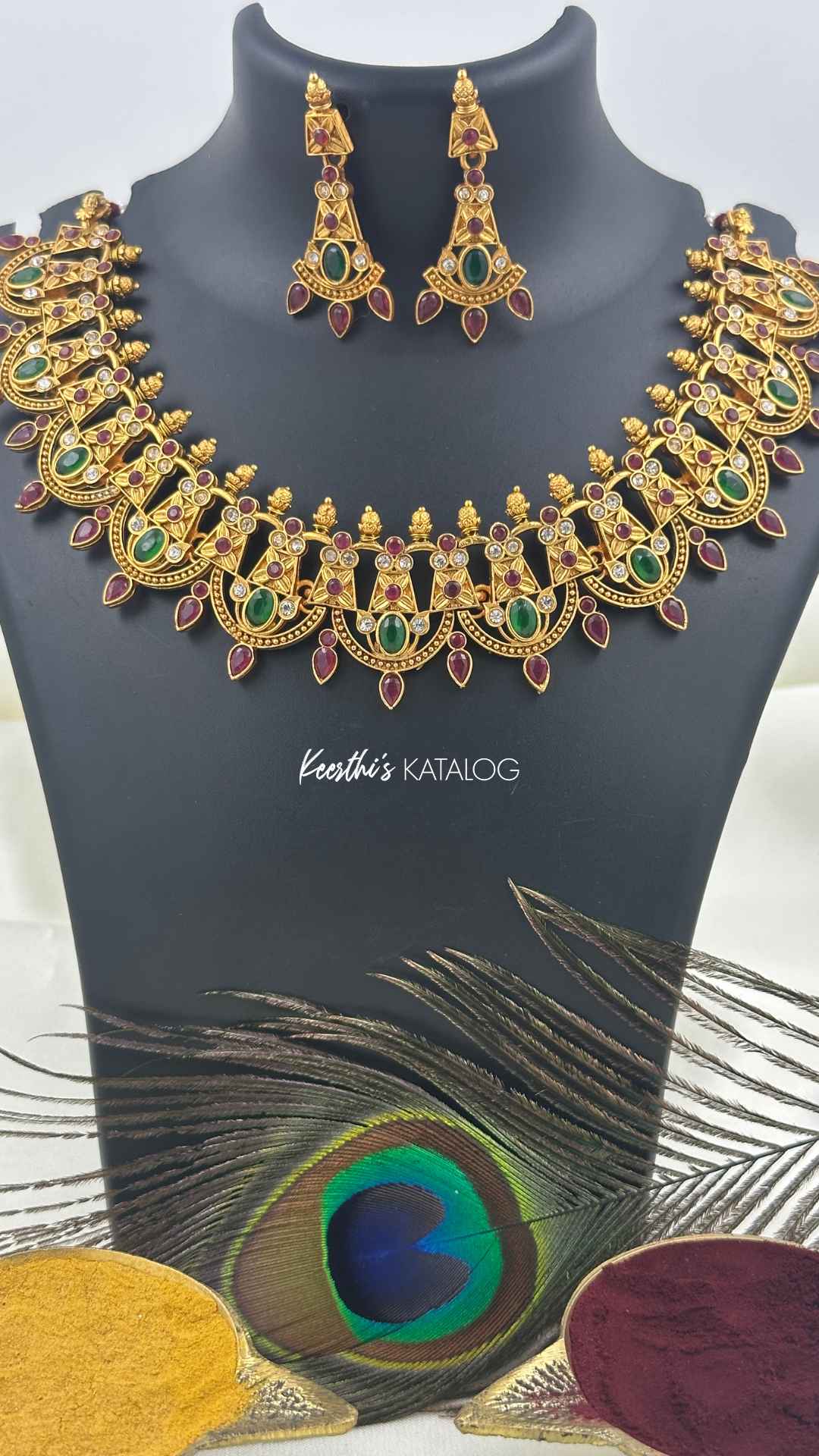 KN1178 - Dynastique Necklace Set