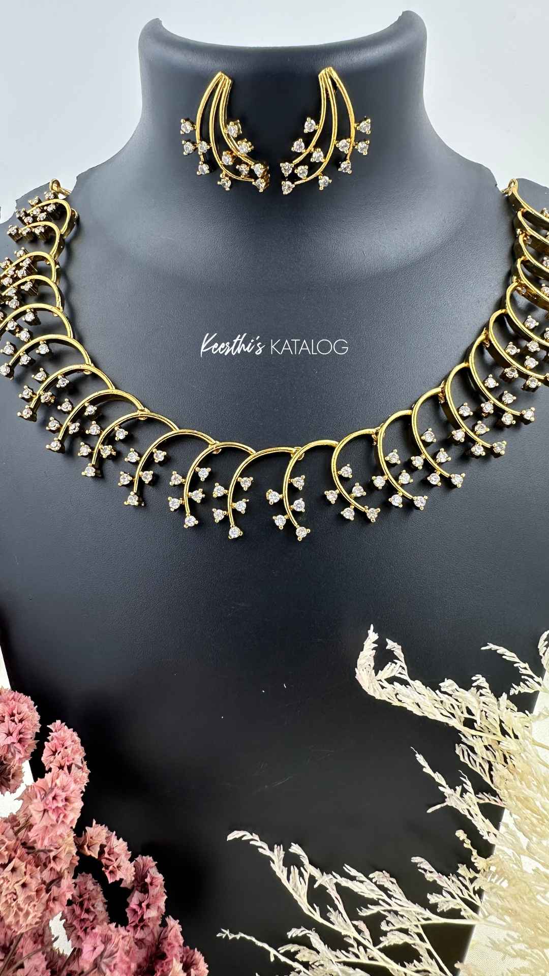 KA1060 - Minnaaram Chiri Maala