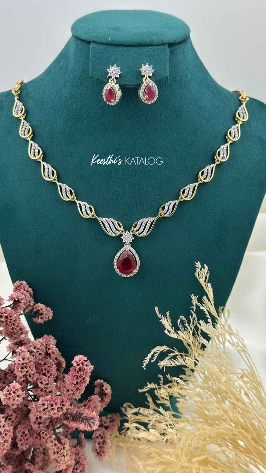 KA1076 - Crimson Vine Necklace