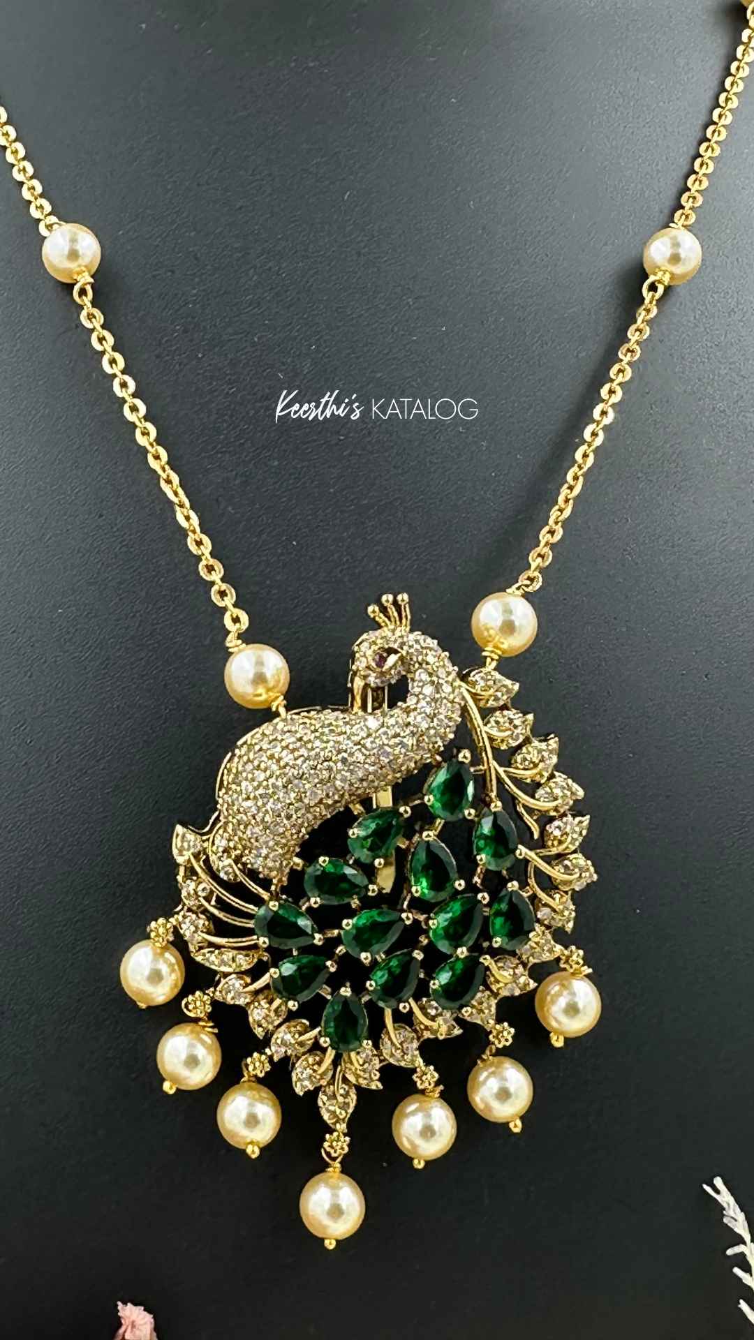 KN1185 - Mayura Pearl Pendant Set