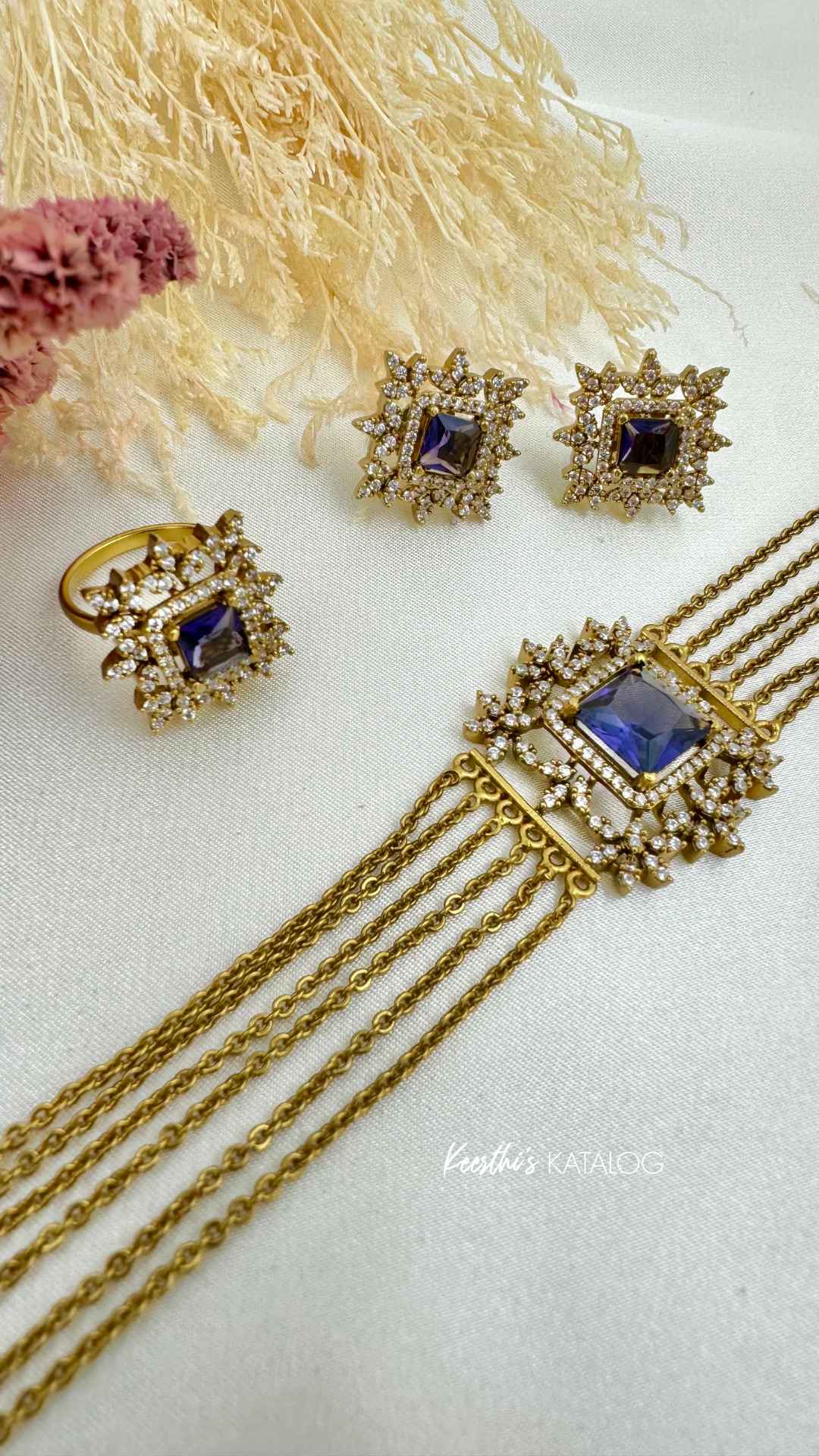 KC1048 - Azure Empress Choker Set