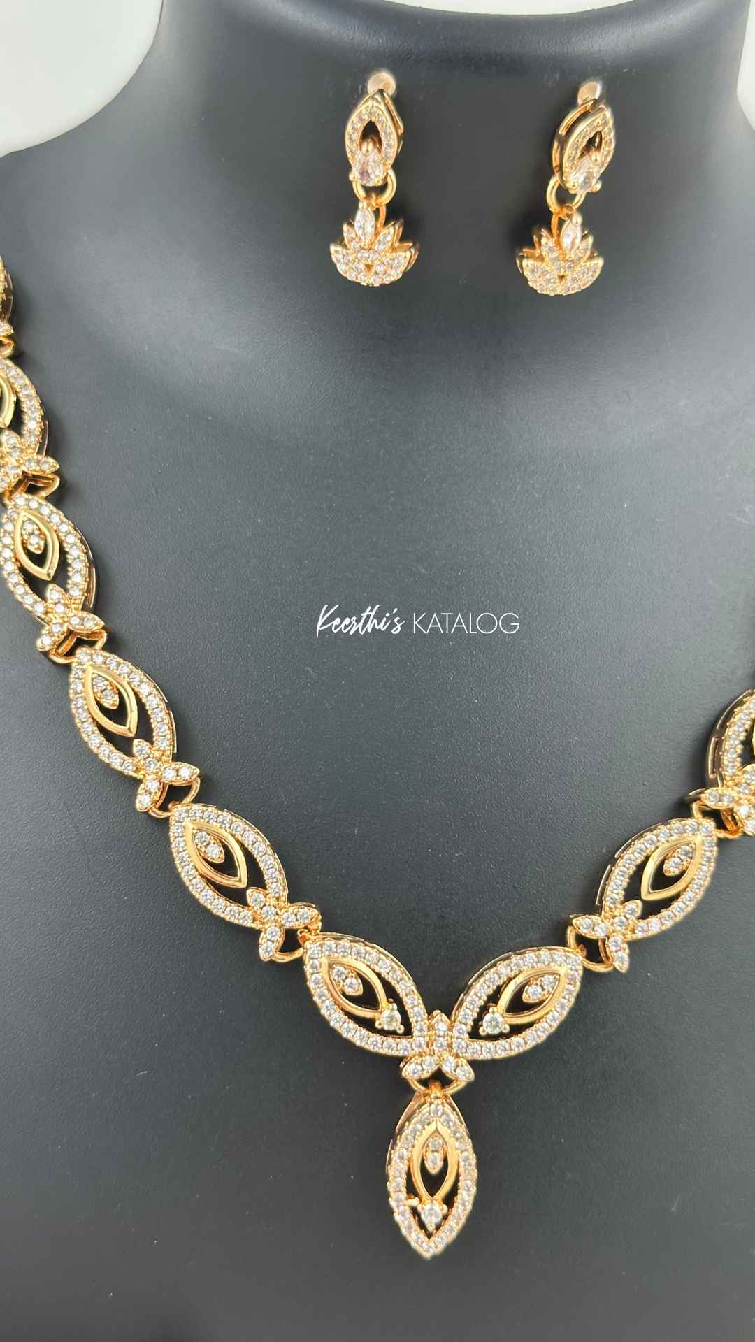 KA1074 - Duet Loop Necklace