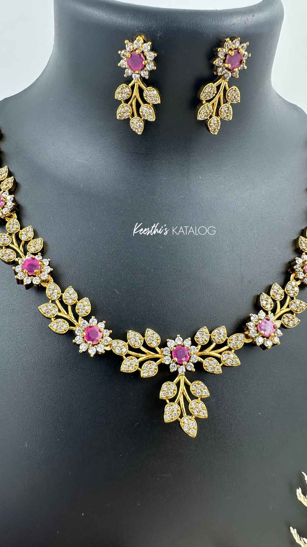 KA1080 - Rosé Vrindavan Necklace