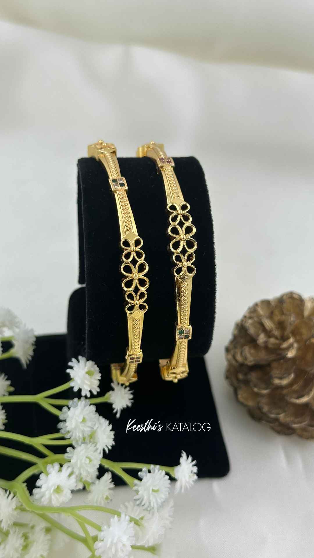 KB1025 - Petal Filigree Valakal - Set of 2