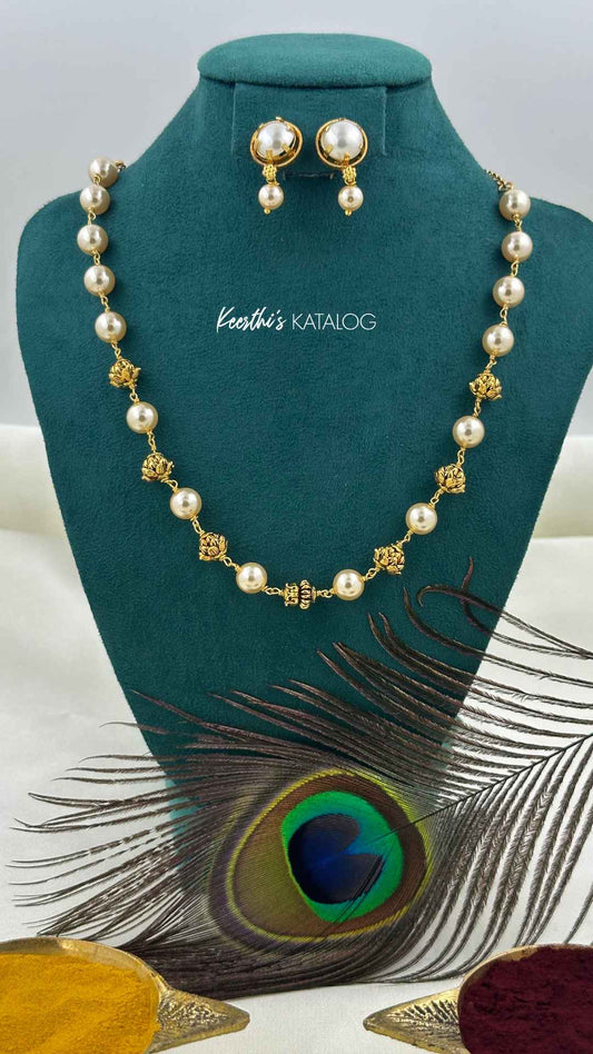 KN1187 - Luna Pearl Necklace
