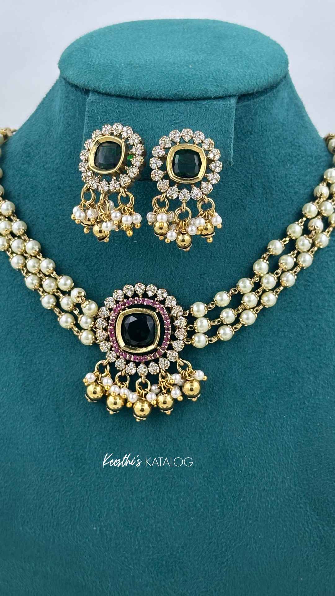 KC1051 - Emerald Pearl Choker