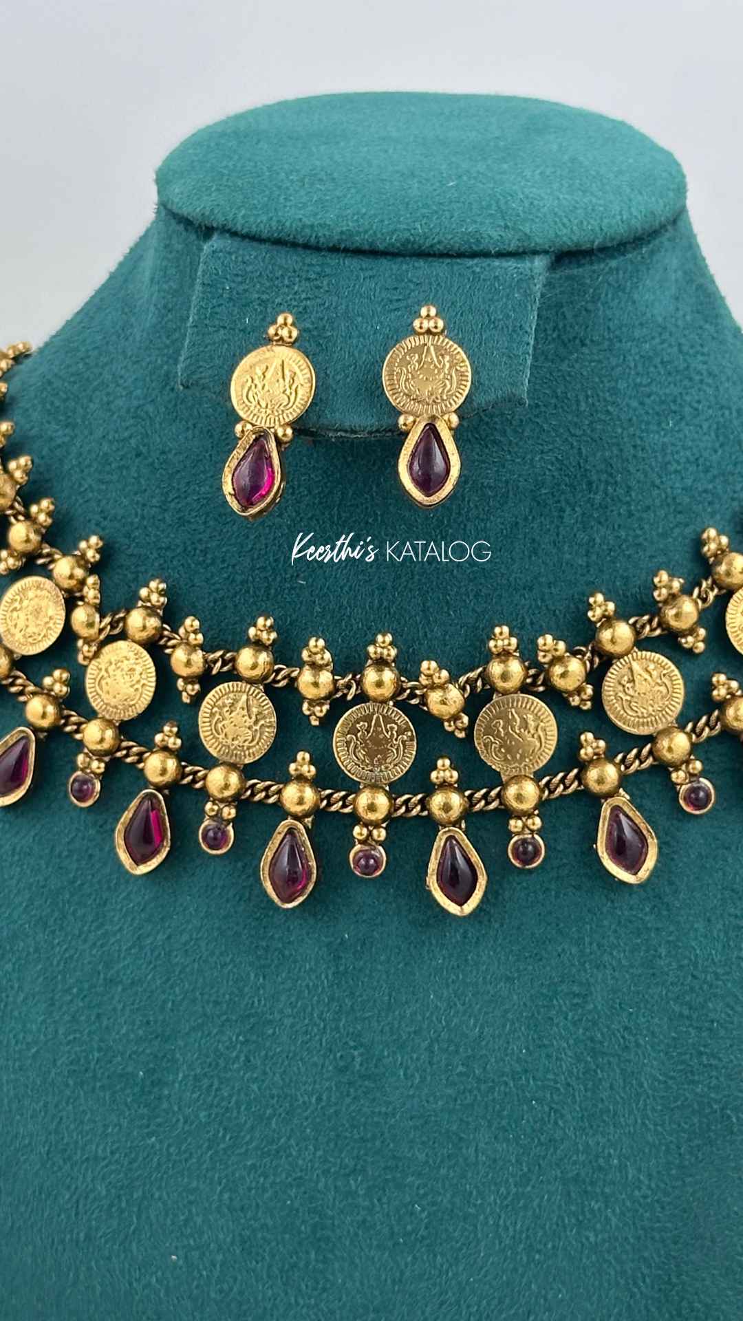 KC1054 - Crimson Sovereign Choker