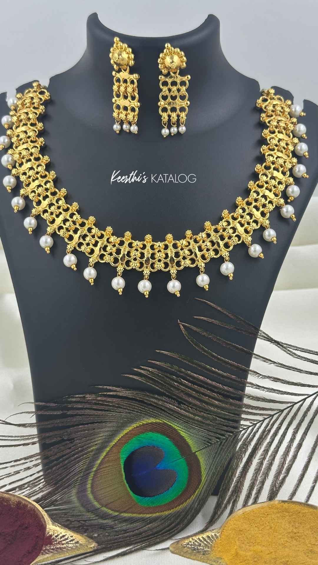 KN1197 - Valanool Muthu Maala