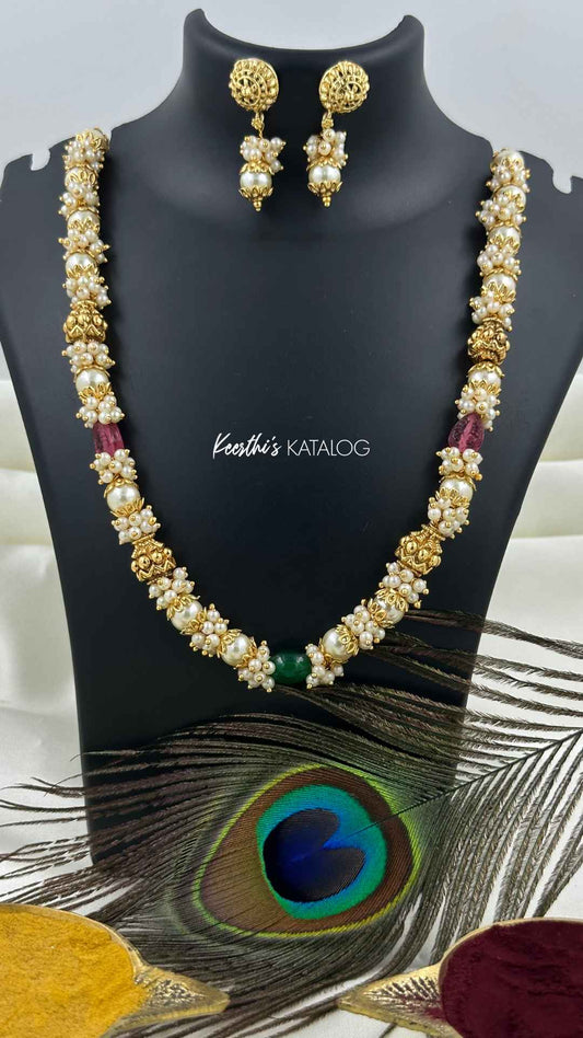 KN1205 - Pearl Blossom Necklace